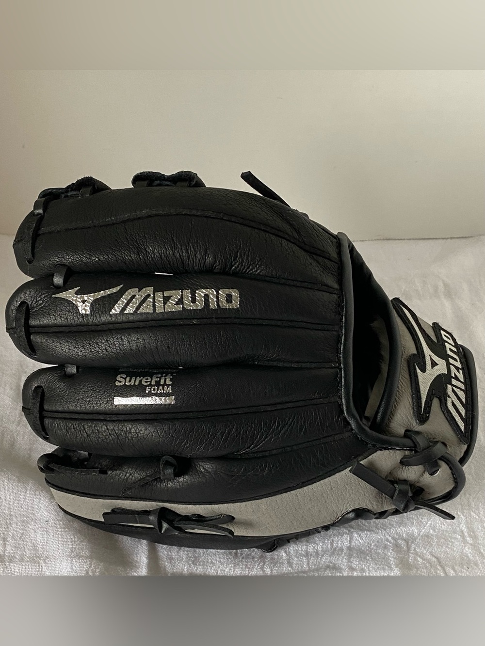 Mizuno Youth Prospect GPP 901 9" Baseball Glove RHT Leather Black Grey V Flex